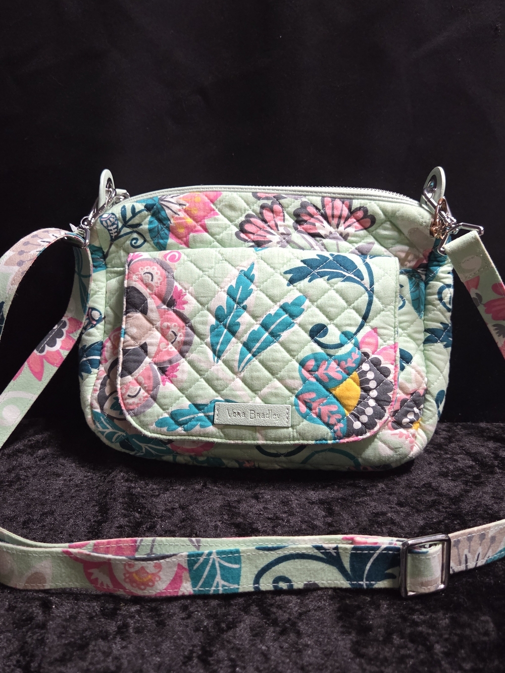 Vera Bradley Mural Garden Tote Purse Shoulder Travel Bag  NWT